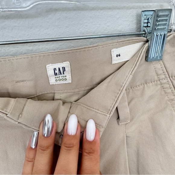 GAP Tan Cropped Ankle Pants with Relaxed Fit size 6 - Picture 5 of 12